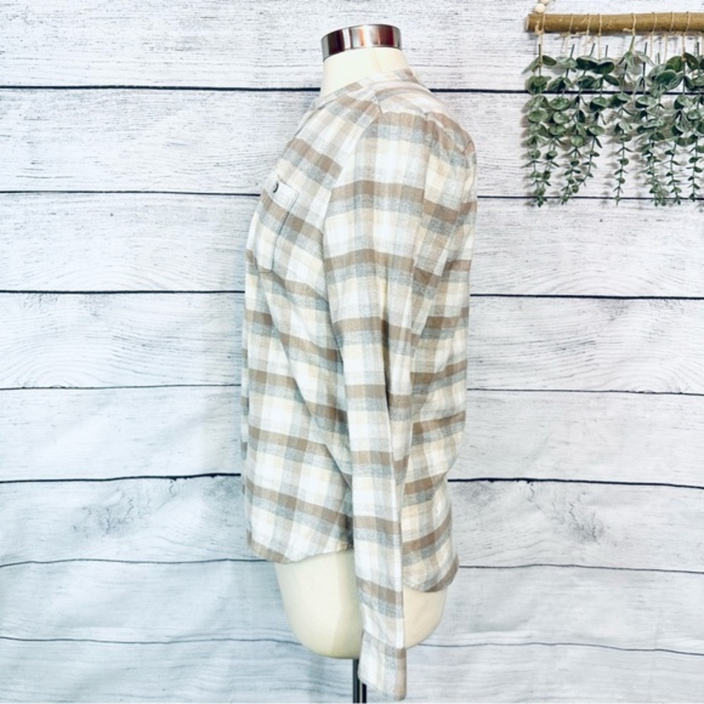 LL BEAN Women's Plaid Flannel Shirt Size Small Soft Cotton Collarless 290384 - Picture 3 of 6